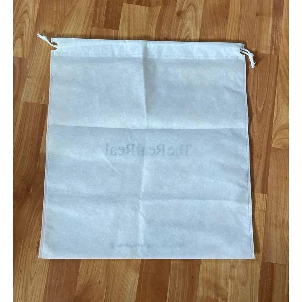The Real Real Dust Bag‎